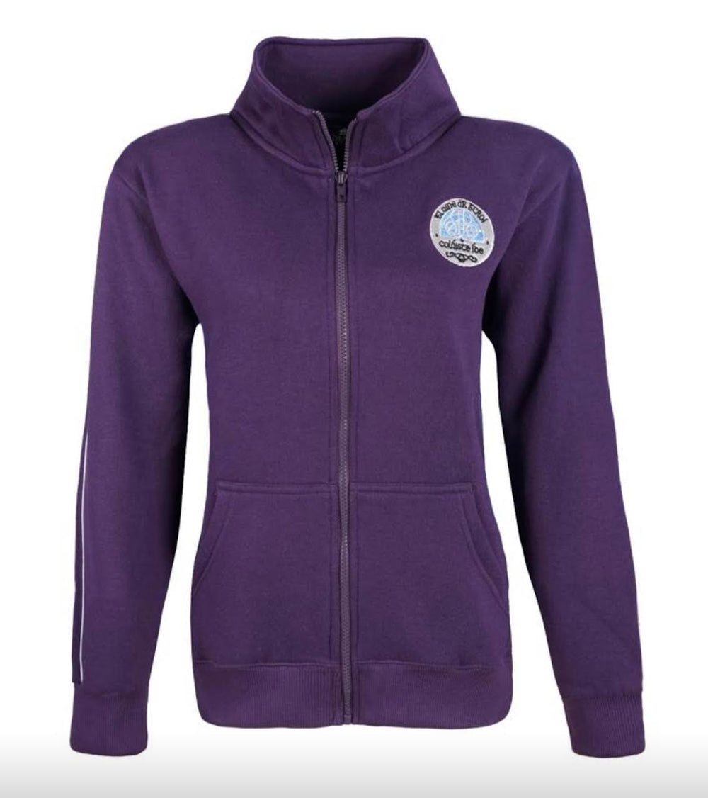 🧥 Coláiste Íde Zipped Fleece – Navy, Crested, Cotton Blend

Stay cozy and smart with the official Coláiste Íde zipped fleece 🏫💙. Designed for warmth, comfort, and durability, this fleece is perfect for everyday school wear.

✅ Official Coláiste Íde school uniform 📚
✅ Color – Classic navy 🔵
✅ Design – Full front zip for easy wear &amp; embroidered school crest 🧵
✅ Material – 52% cotton &amp; 48% polyester for a soft yet durable finish 🧶
✅ Fit – Accurate to size, one length for all sizes 📏
✅ Care – Ea