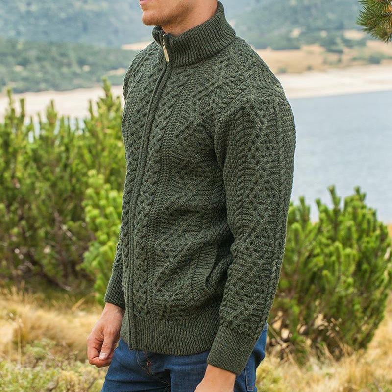 ☘️ Men's Irish Half-Zip Aran Sweater – Timeless Comfort and Style 🇮🇪

Elevate your wardrobe with our Men’s Irish Half-Zip Aran Sweater, crafted for the modern gentleman who values warmth, comfort, and heritage. This versatile sweater seamlessly blends traditional Irish craftsmanship with contemporary functionality.

🌟 Key Features
🐑 Premium Material: Made from 100% Merino wool, delivering exceptional softness, warmth, and breathability—perfect for cool weather or layering.