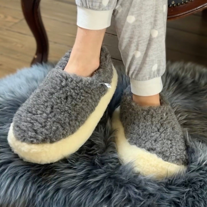 Pure Wool Slippers – Handcrafted in Ireland 🇮🇪✨

Material: 100% Siberian Wool
Unisex Design: Yoko Wool

Step into Luxury:
Slip into ultimate comfort with our handcrafted wool slippers. Made from luxurious Siberian wool, these slippers are soft, warm, and naturally insulating, perfect for keeping your feet cozy indoors 🧦❄️.

Why You&