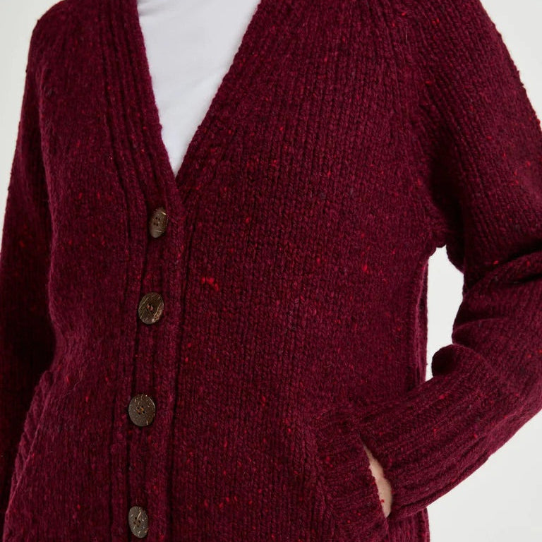 🌿 Bonny Glen Tweed Cardigan: Timeless Craftsmanship, Modern Flair 🧶

Embrace the charm of Irish heritage with the Bonny Glen Tweed Cardigan, a perfect blend of classic Aran knitwear and contemporary design.

🌟 Key Features You’ll Love:
🧵 Premium Material: Crafted from 100% Donegal Tweed, celebrated for its warmth, durability, and timeless charm.
🪡 Elegant Design: Features five expertly finished buttons and practical side pockets that marry functionality with style.
