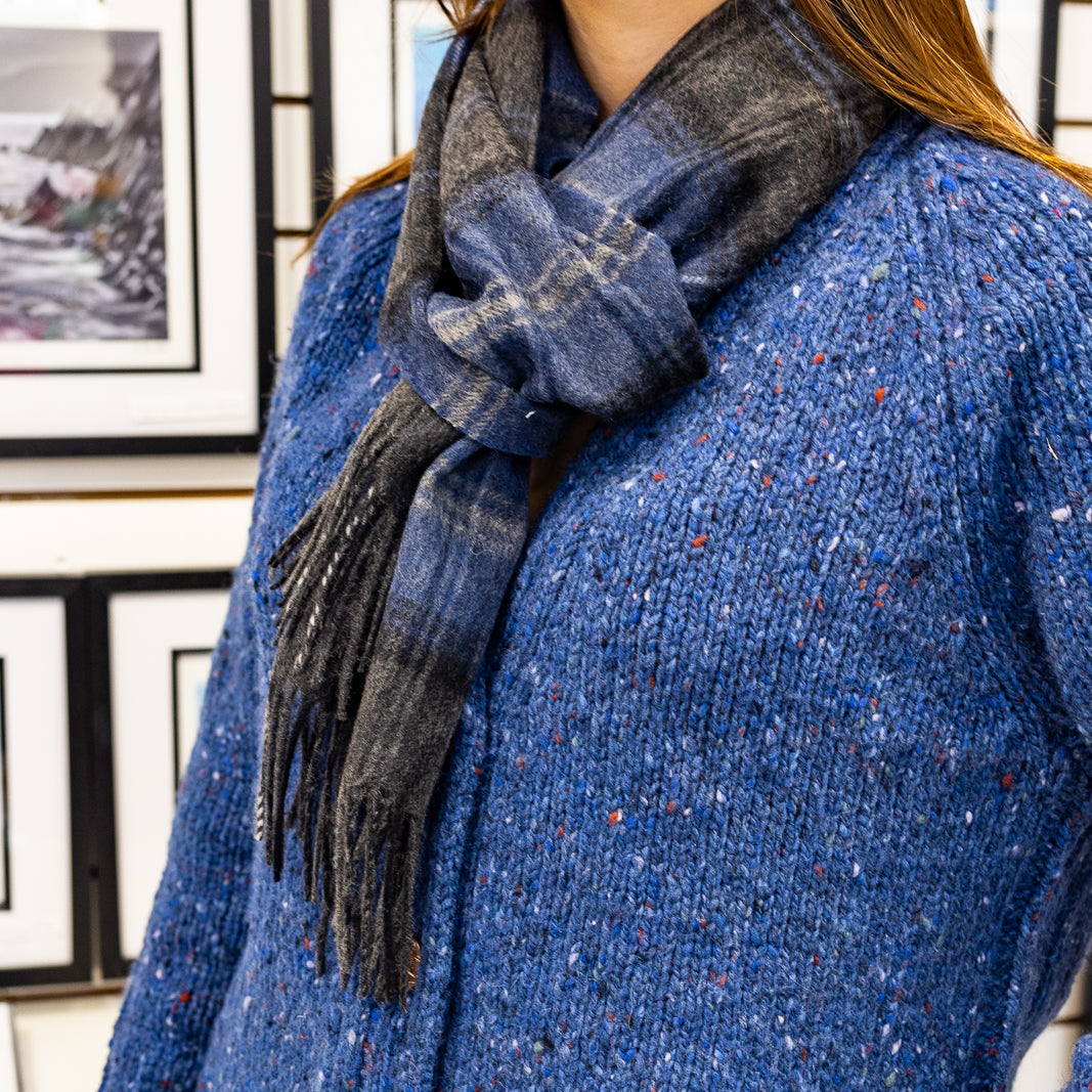 🧣 The Skellig Rock Scarf – 100% Lambswool Luxury

