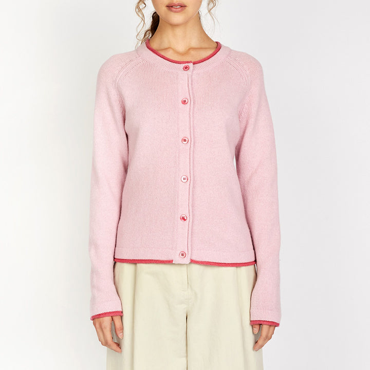 Indulge in luxurious comfort and timeless Irish elegance with the Killiney Cardigan by Ireland’s Eye, one of Ireland’s leading knitwear design houses 💚

🧶 Crafted from a soft wool-cashmere blend for warmth, breathability, and comfort
🌟 Classic silhouette with refined detailing for timeless style
✨ Contrast tipping along the edges for an elegant finish
💎 Perfect for both everyday wear and elevated styling
