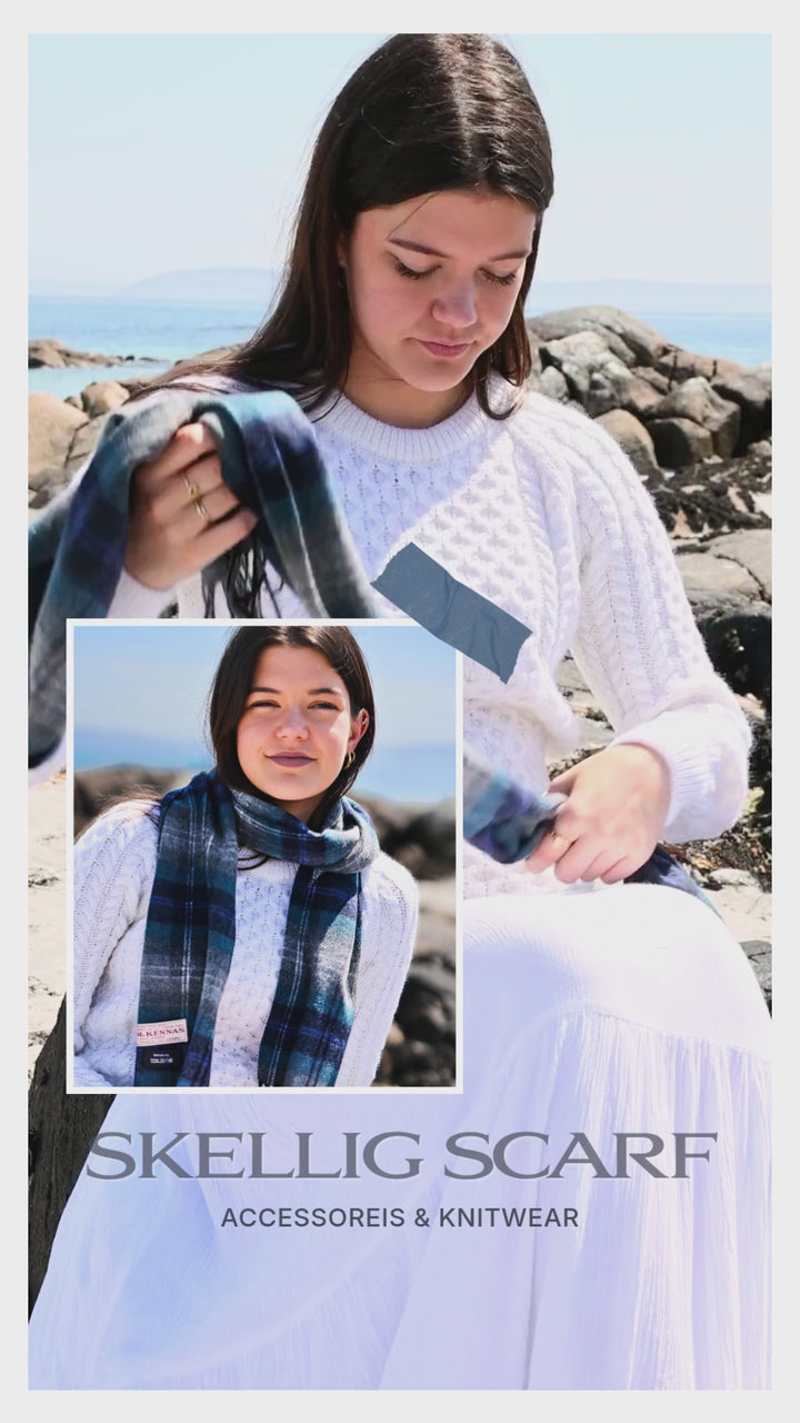 💙 The Skellig Scarf

Inspired by the dramatic Skellig Rocks, rising from the Atlantic off the Kerry coast. 🌊