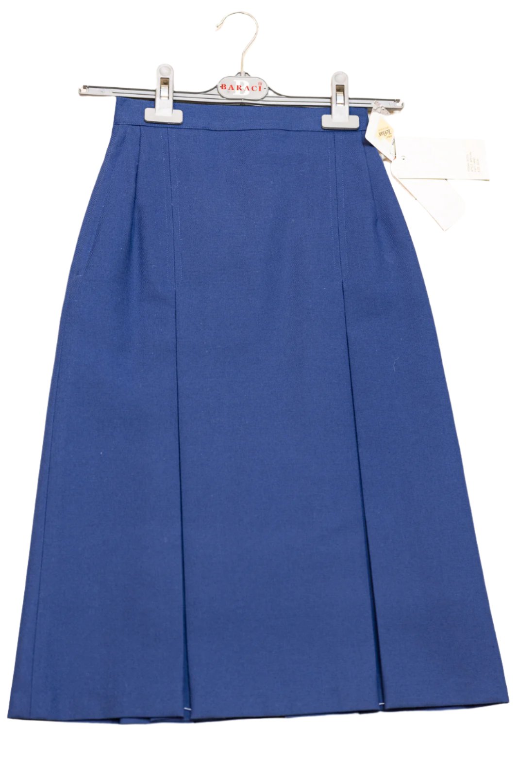 👗 Pobalscoil Chorca Dhuibhne Girls’ School Skirt – Box Pleats, Blue/Navy

Stay smart, stylish, and comfortable with the official Pobalscoil Chorca Dhuibhne school skirt 🏫💙. Designed for durability and ease of movement, this pleated skirt is a staple piece of the school uniform.

✅ Official Pobalscoil Chorca Dhuibhne uniform 📚
✅ Color – Classic blue/navy 💙
✅ Design – Box pleats front &amp; back for structure and style ✨
✅ Fit – Accurate to size, all sizes one length 📏
