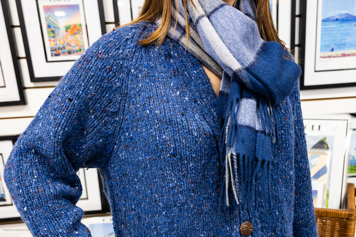 🧣 The Dingle Scarf – 100% Lambswool Luxury

Nestled on the breathtaking Dingle Peninsula, Dingle Town is famous for its vibrant streets, rich Irish heritage, and stunning coastal landscapes. Inspired by this magical place, The Dingle Scarf captures the warmth, tradition, and timeless style of Ireland.

Finely woven from 100% premium lambswool, this scarf is ultra-soft, lightweight, and naturally insulating, making it the perfect accessory for all seasons. Whether you&