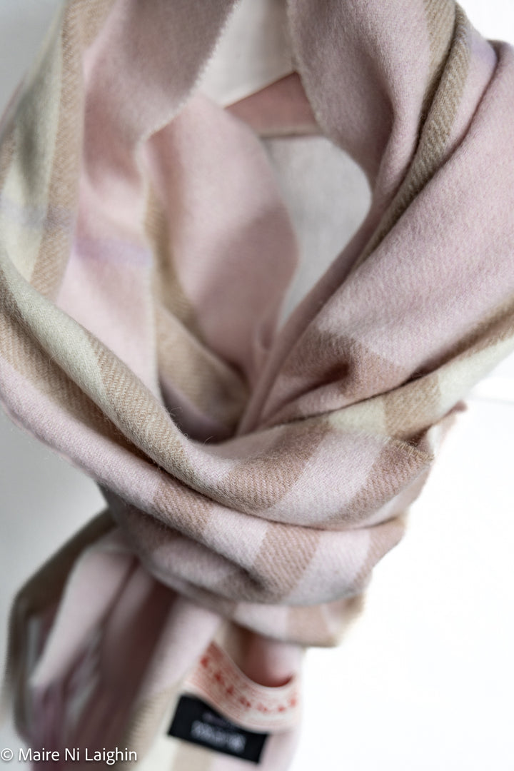 Coumeenoole - 100% Lambswool Scarves