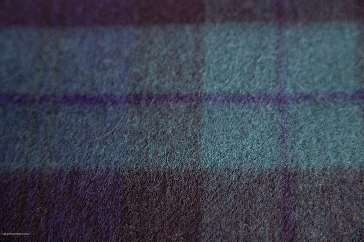 100% Lambswool Scarves – Luxury, Warmth &amp; Timeless Style

Discover the epitome of warmth and luxury with our 100% Lambswool Scarves, available exclusively at The Dingle Woollen Company and McKenna&