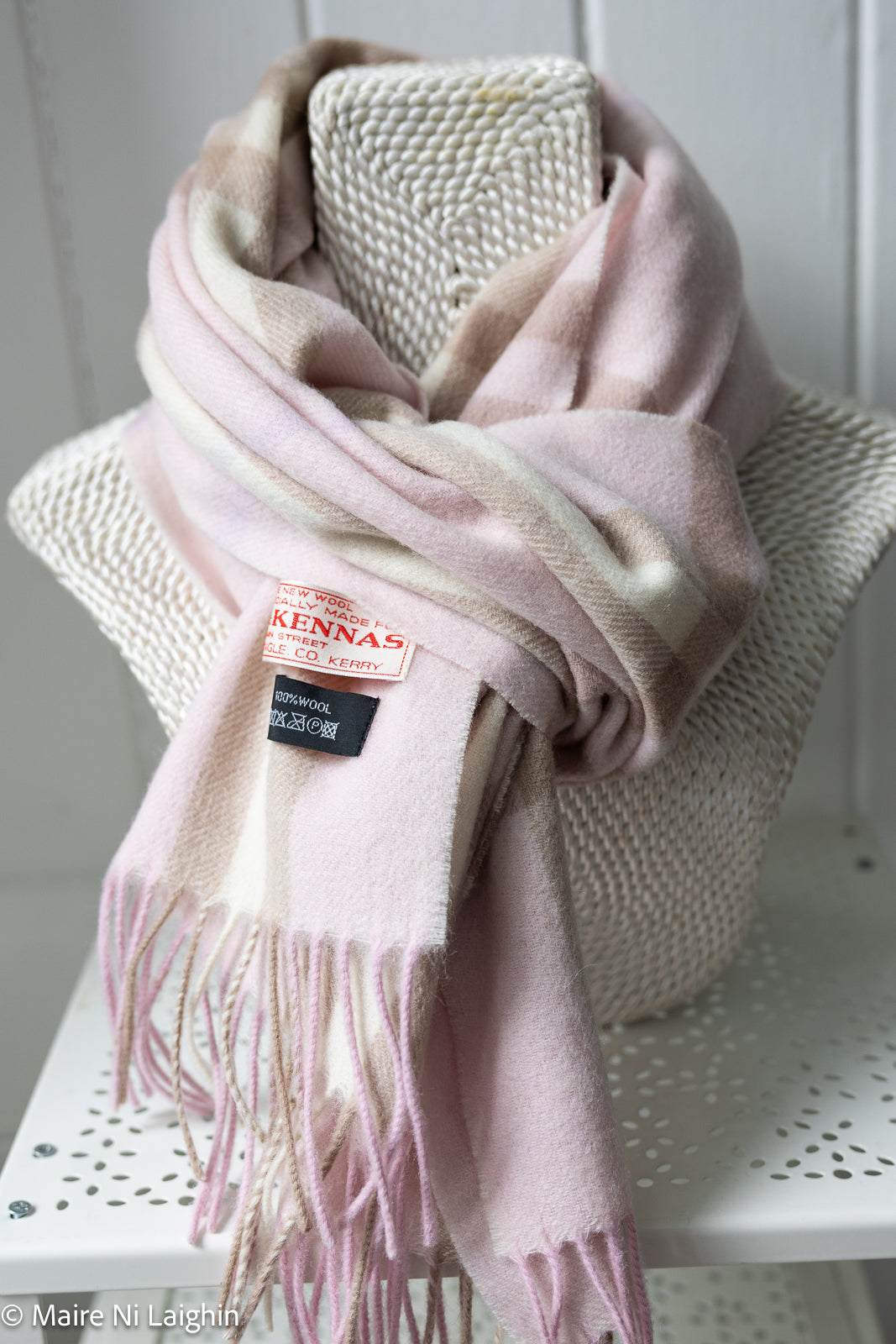 Coumeenoole - 100% Lambswool Scarves