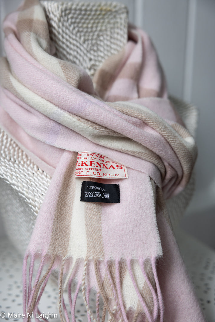 Coumeenoole - 100% Lambswool Scarves