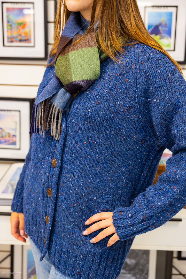 100% Lambswool Scarves – Luxury, Warmth &amp; Timeless Style

Discover the epitome of warmth and luxury with our 100% Lambswool Scarves, available exclusively at The Dingle Woollen Company and McKenna&