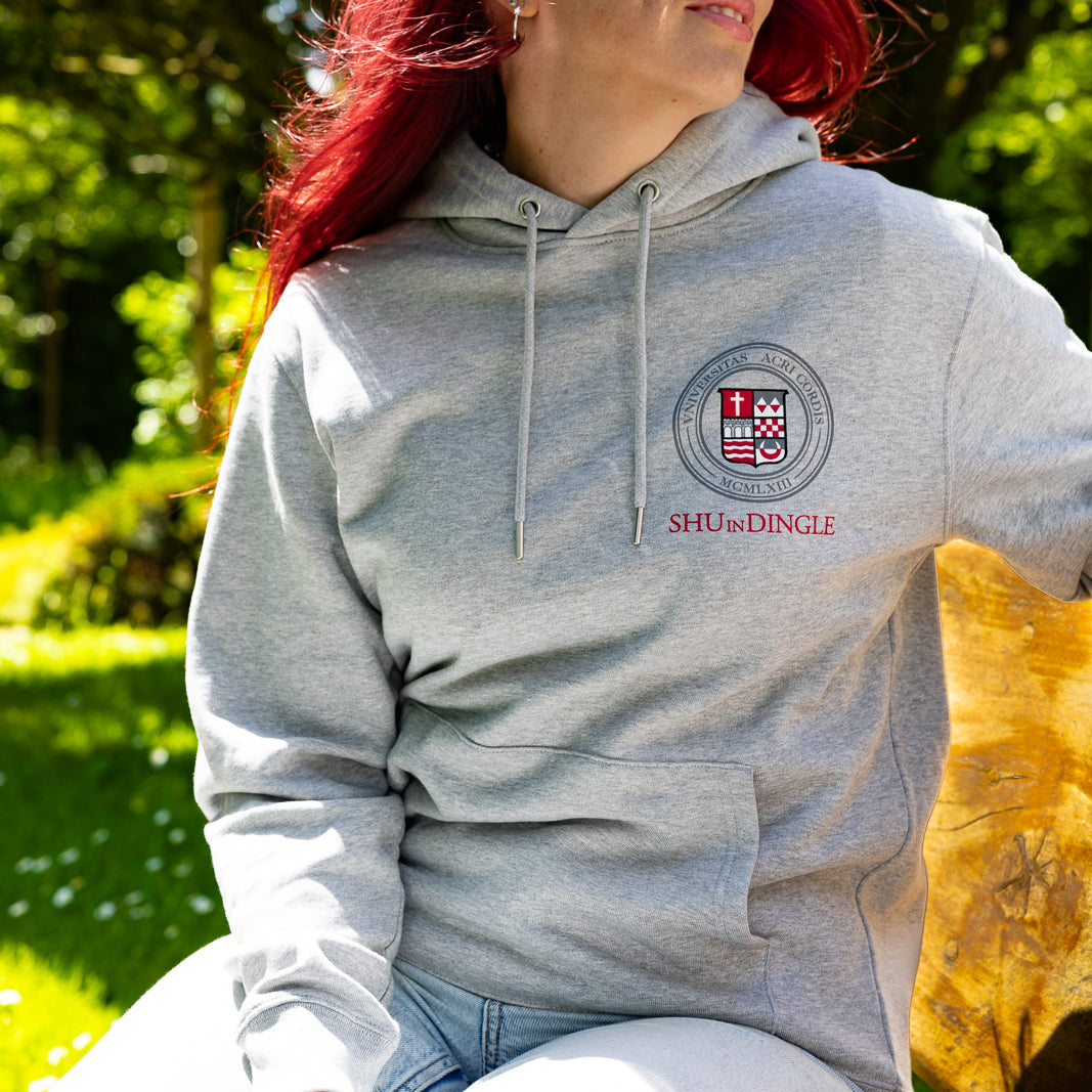 Official Sacred Heart University Dingle Apparel – Sustainable Style with Purpose 🌍🎓

Celebrate your connection to Sacred Heart University Dingle with our exclusive collection of sweatshirts, hoodies, t-shirts, and beanies. Designed to evoke pride and belonging, each piece reflects the university&
