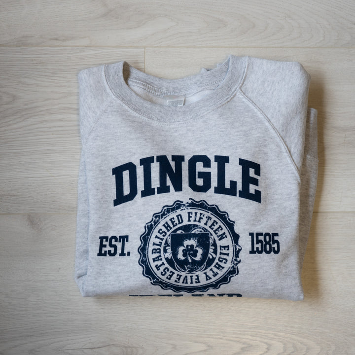 🧥 Embrace the Spirit of Dingle with Our Cozy Sweatshirt 🌊☘️

Introducing our Dingle Cotton Mix Sweatshirt, a perfect blend of comfort, style, and Irish charm! Inspired by the vibrant essence of Dingle, Ireland, this sweatshirt captures the heart of the Wild Atlantic Way in every stitch.

🌟 Features You’ll Love:
🛋️ Effortless Comfort: Crafted from a premium cotton-polyester blend, offering softness and breathability for all-day wear.
