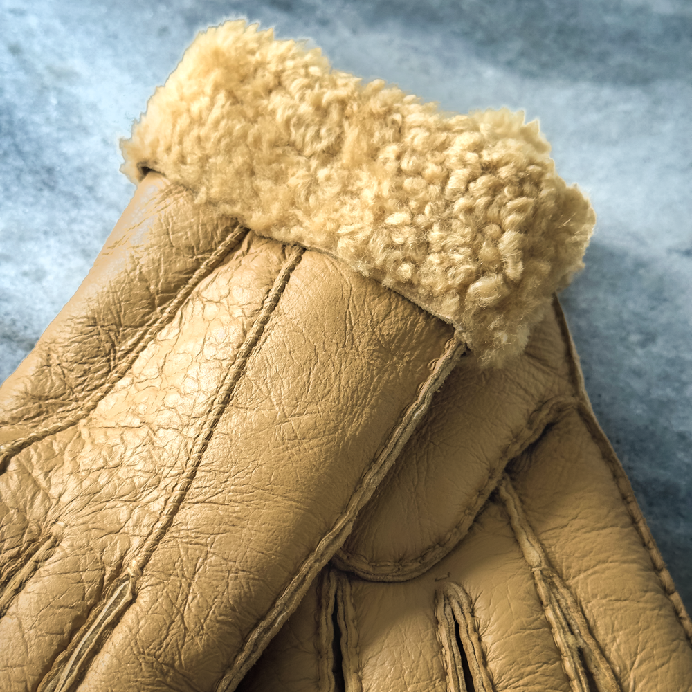100% Sheepskin Gloves – Luxury, Warmth & Timeless Style

Elevate your winter wardrobe with our 100% sheepskin gloves, expertly crafted for ultimate warmth, comfort, and style. Made from premium sheepskin leather, these gloves are the perfect blend of luxury and practicality, offering unparalleled softness and durability.



🧤 Key Features for Warmth &amp; Elegance:

Premium Sheepskin Leather: Soft, durable, and designed for long-lasting use.

