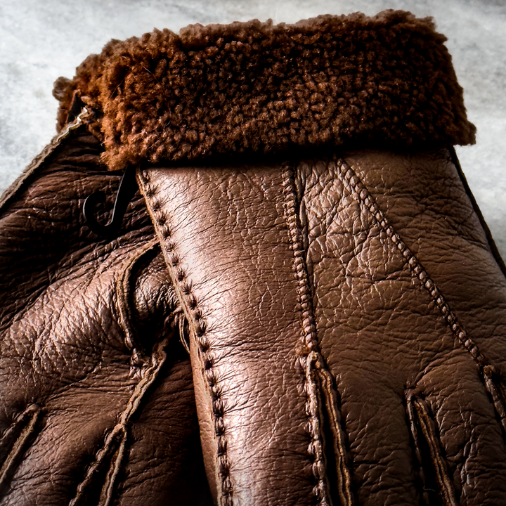 100% Sheepskin Gloves – Luxury, Warmth &amp; Timeless Style

Elevate your winter wardrobe with our 100% sheepskin gloves, expertly crafted for ultimate warmth, comfort, and style. Made from premium sheepskin leather, these gloves are the perfect blend of luxury and practicality, offering unparalleled softness and durability.



🧤 Key Features for Warmth &amp;amp; Elegance:

Premium Sheepskin Leather: Soft, durable, and designed for long-lasting use.

