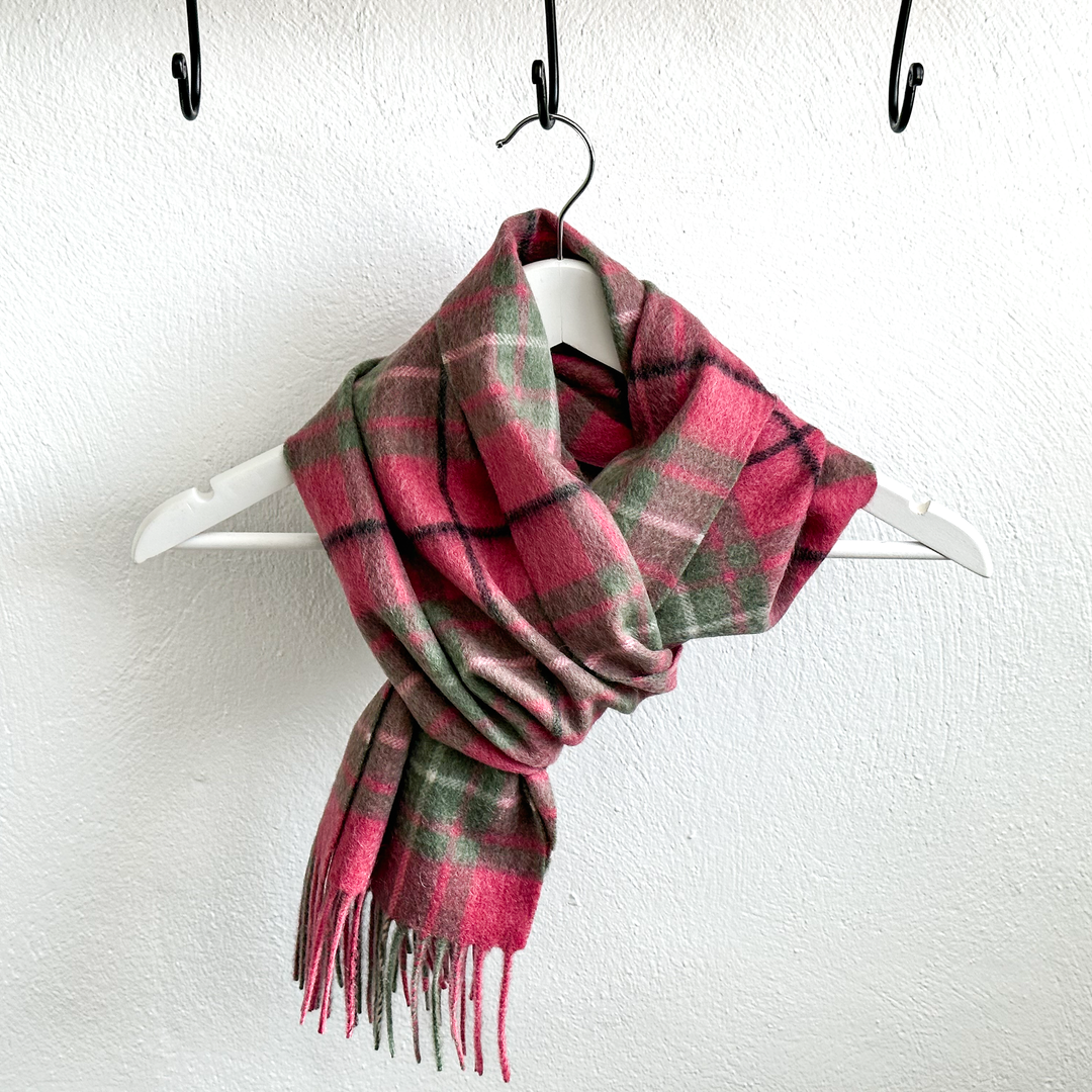 🧣 The Mount Eagle Scarf – 100% Lambswool Luxury

Towering over the Dingle Peninsula, Mount Eagle offers breathtaking panoramic views of the Atlantic Ocean, Blasket Islands, and rolling Irish landscapes. Inspired by this rugged and untamed beauty, The Mount Eagle Scarf blends timeless craftsmanship with the wild spirit of Ireland’s west coast.

Woven from 100% premium lambswool, this scarf is incredibly soft, lightweight, and naturally warm, making it the perfect companion for crisp coastal walks or cozy wi